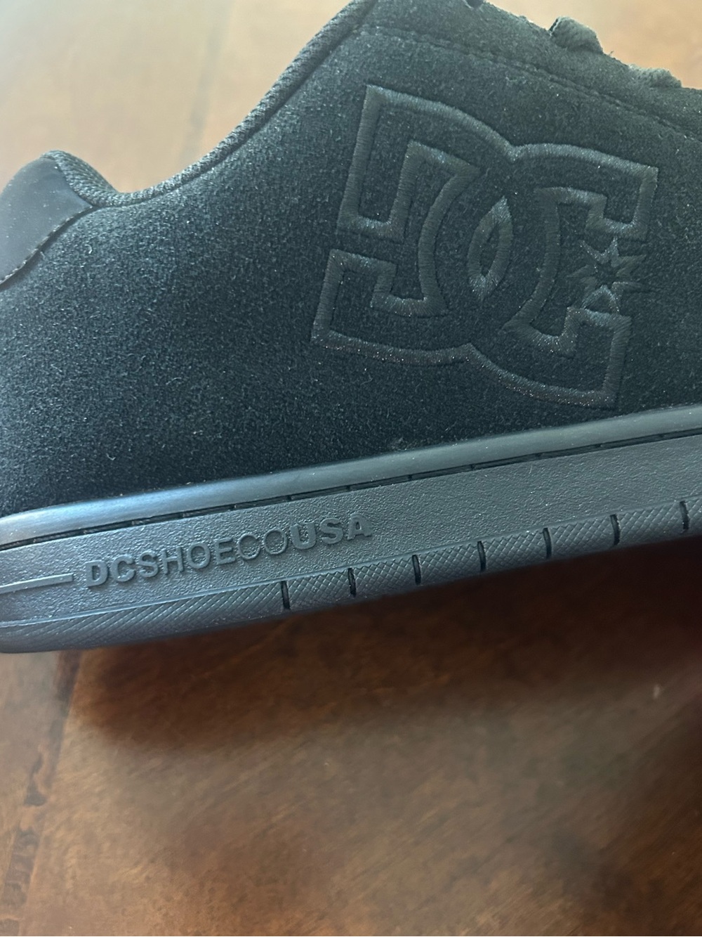 DC Shoes Gaveler SE Athletic Skate Shoe Men's Size 10.5 DC03265002 All Black NWT - Picture 2 of 15
